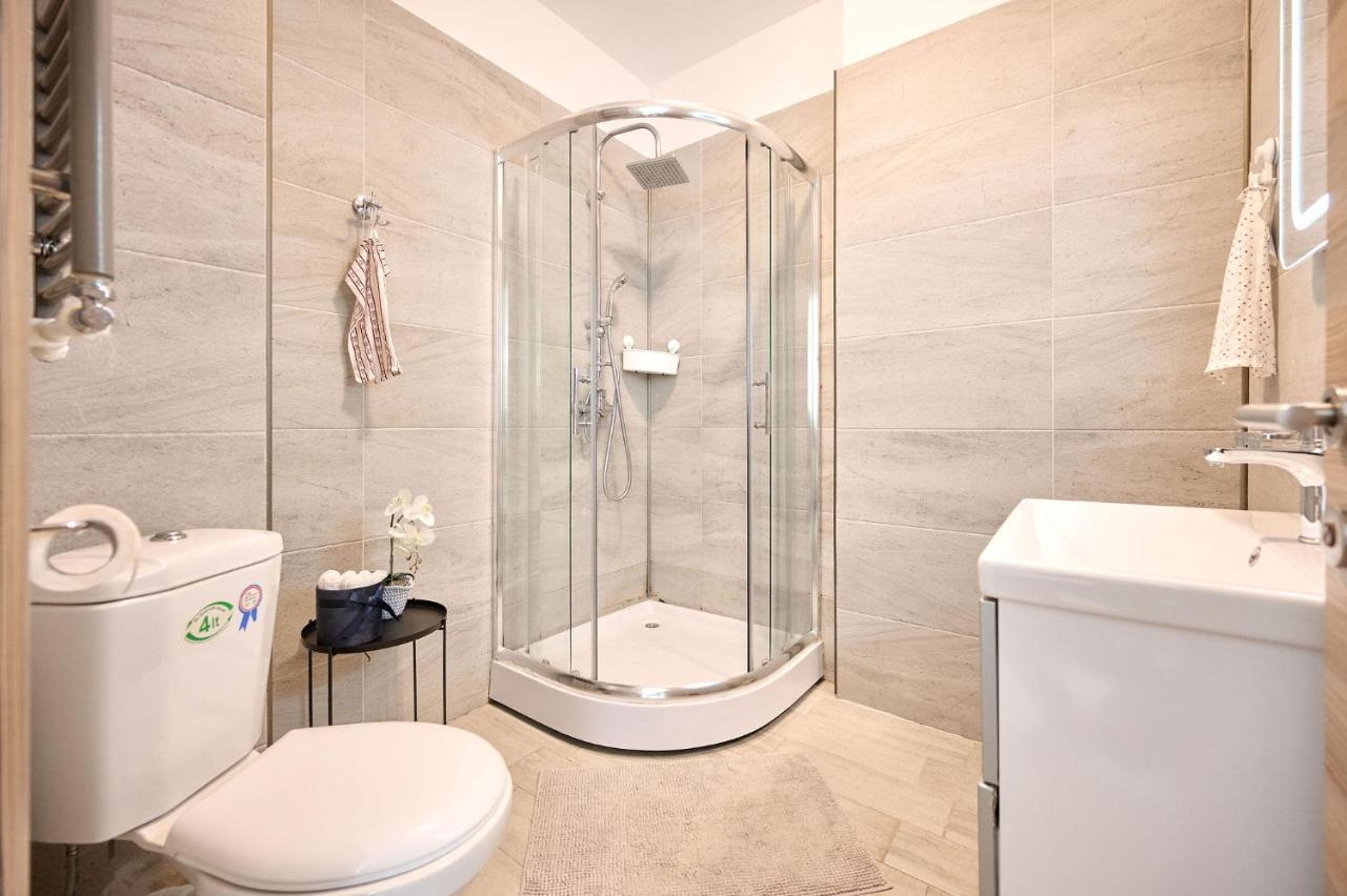 Sara Blu Apartment Spa And Pool Beach Resort Mamaia Eksteriør bilde
