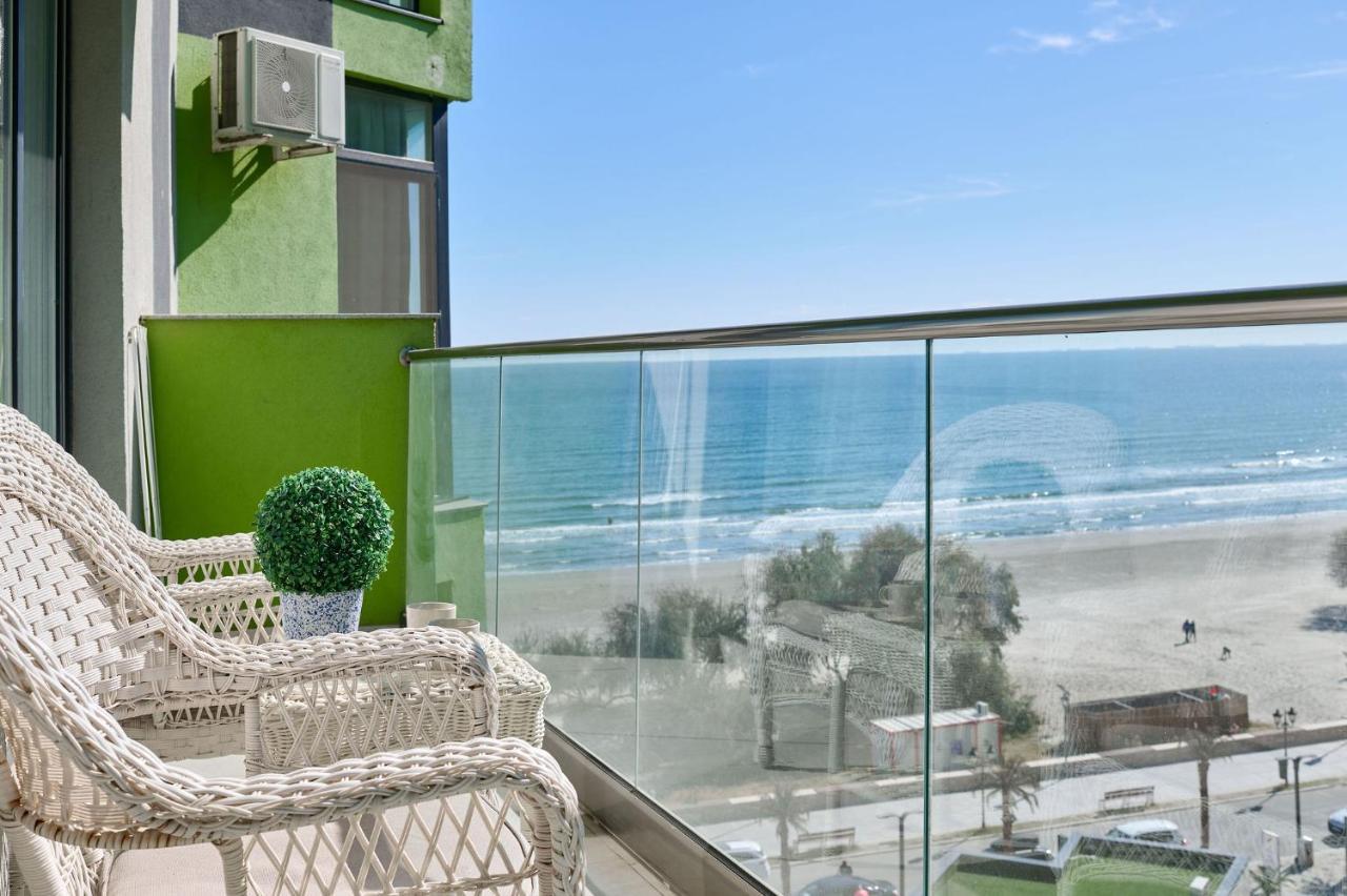 Sara Blu Apartment Spa And Pool Beach Resort Mamaia Eksteriør bilde