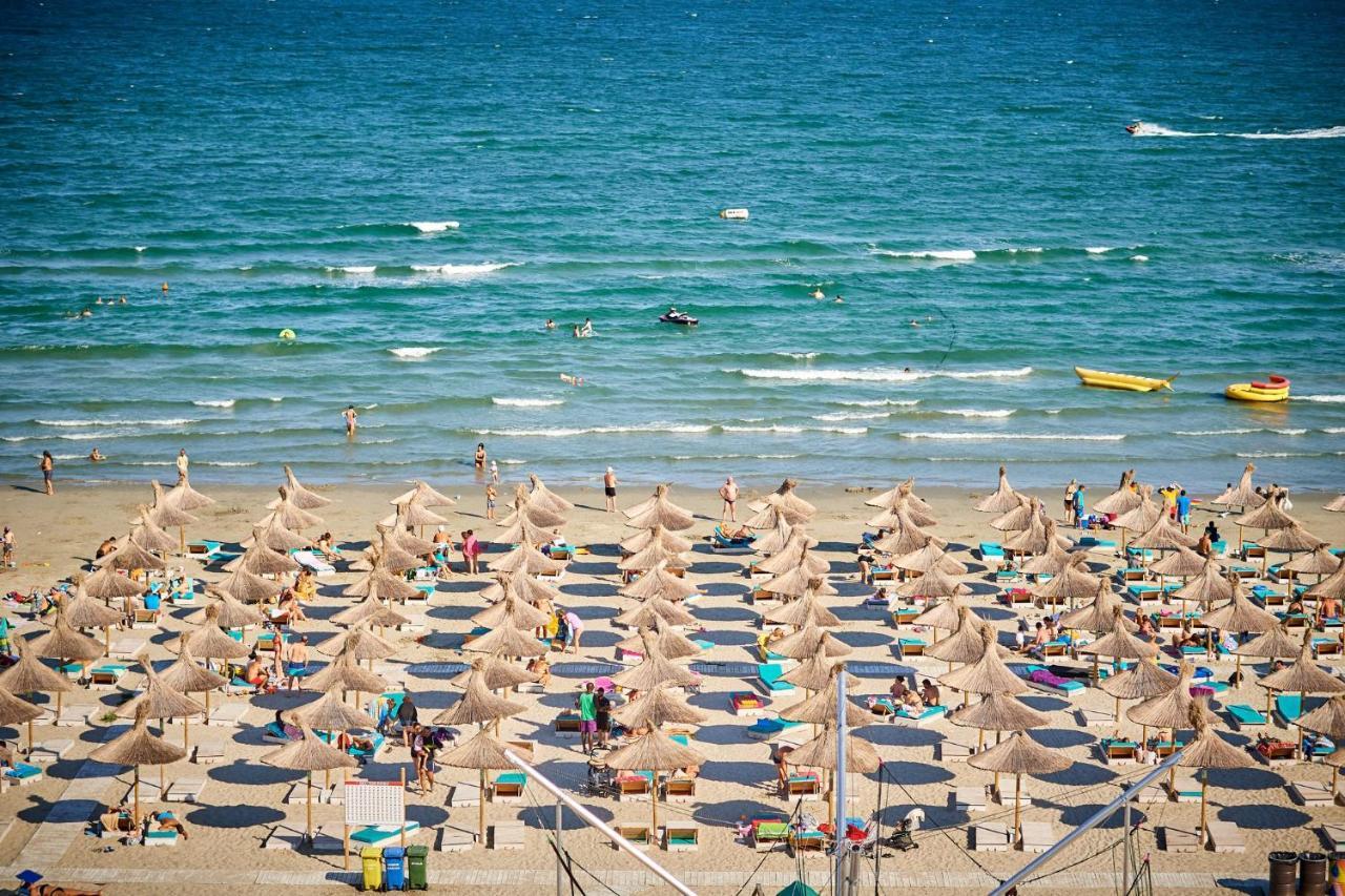 Sara Blu Apartment Spa And Pool Beach Resort Mamaia Eksteriør bilde