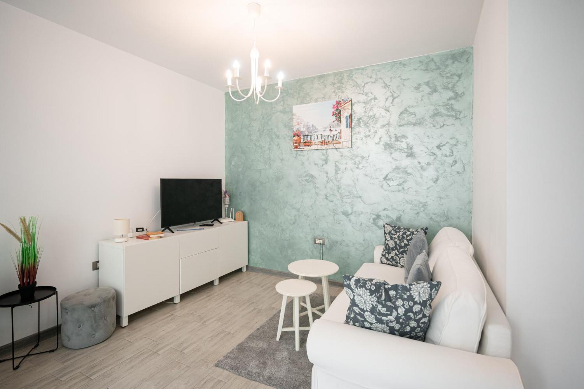 Sara Blu Apartment Spa And Pool Beach Resort Mamaia Eksteriør bilde
